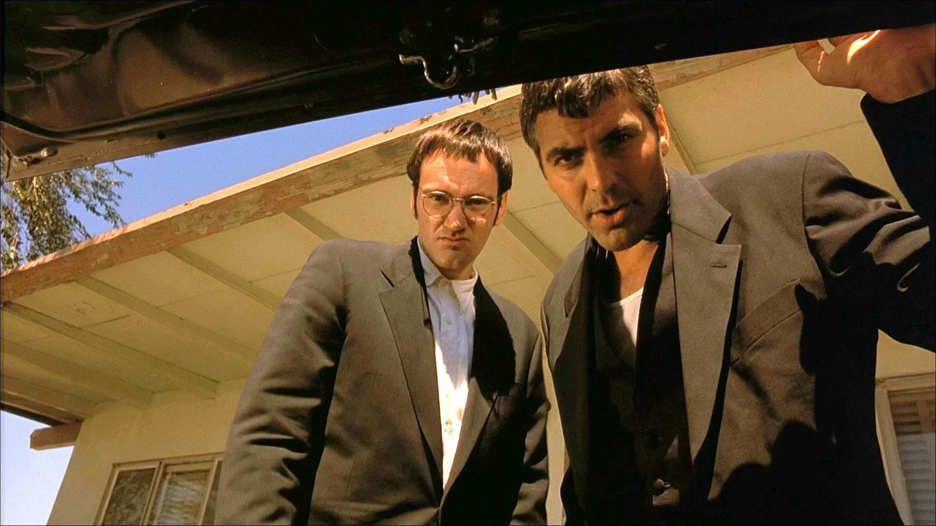 Um Drink no Inferno (1996) | Drive